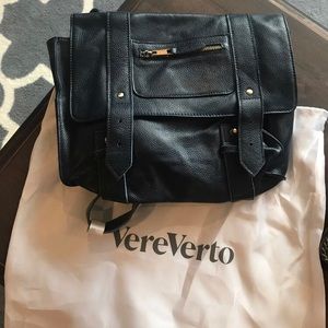 Unused VereVerto Leather Backpack Navy